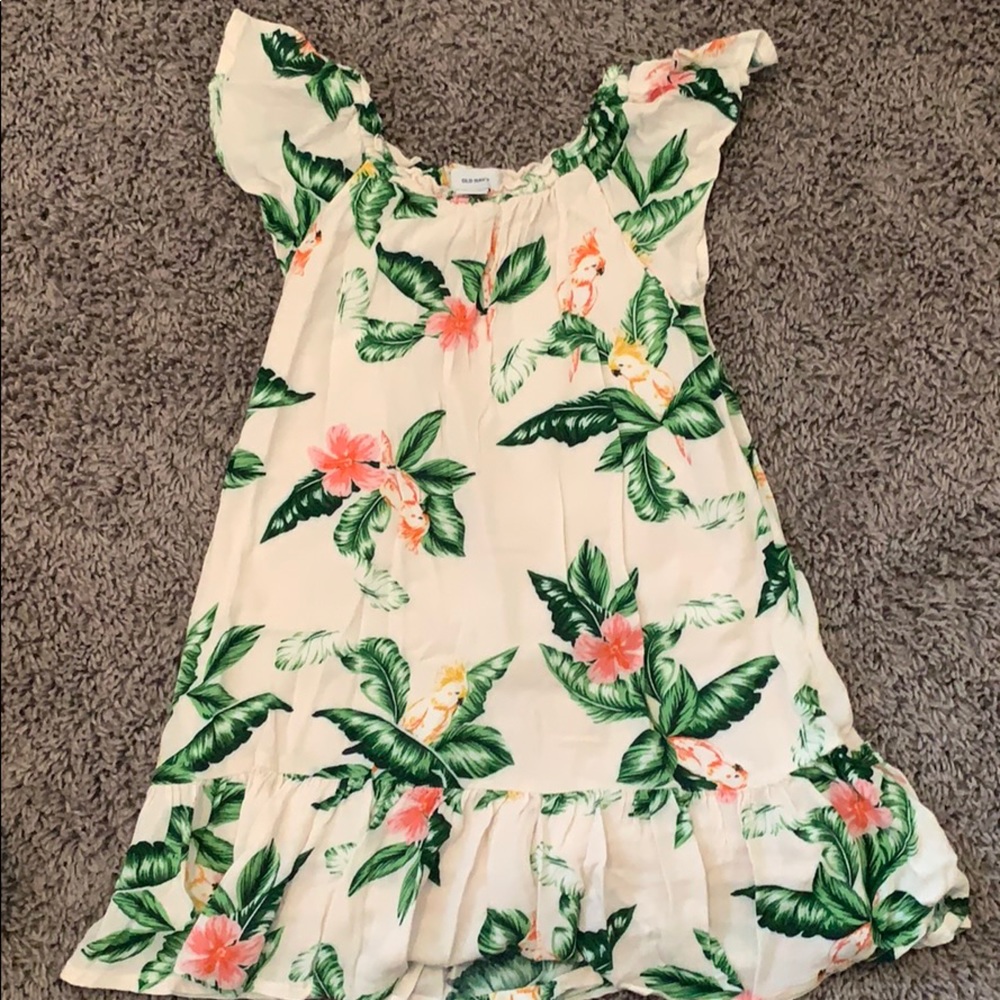 Girls dress